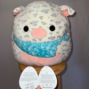 Squishmallow Rosie